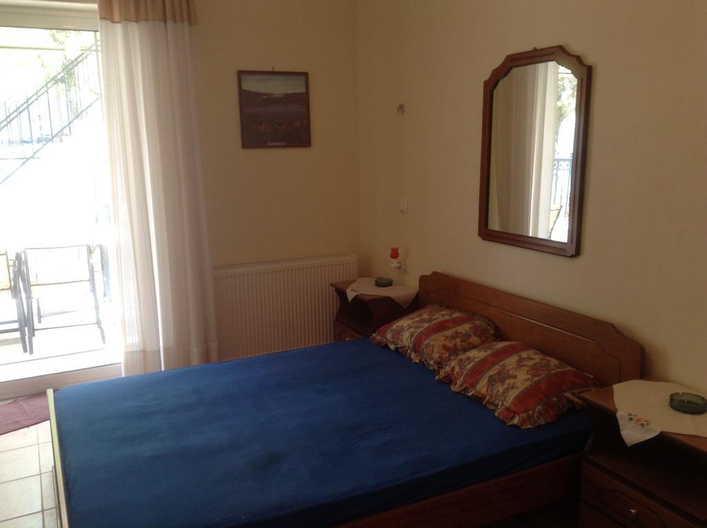 Πανδοχείο Λίμνης Πλαστήρα Hotel Kastania  Room photo
